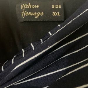 Blue and white pinstriped bow skirt